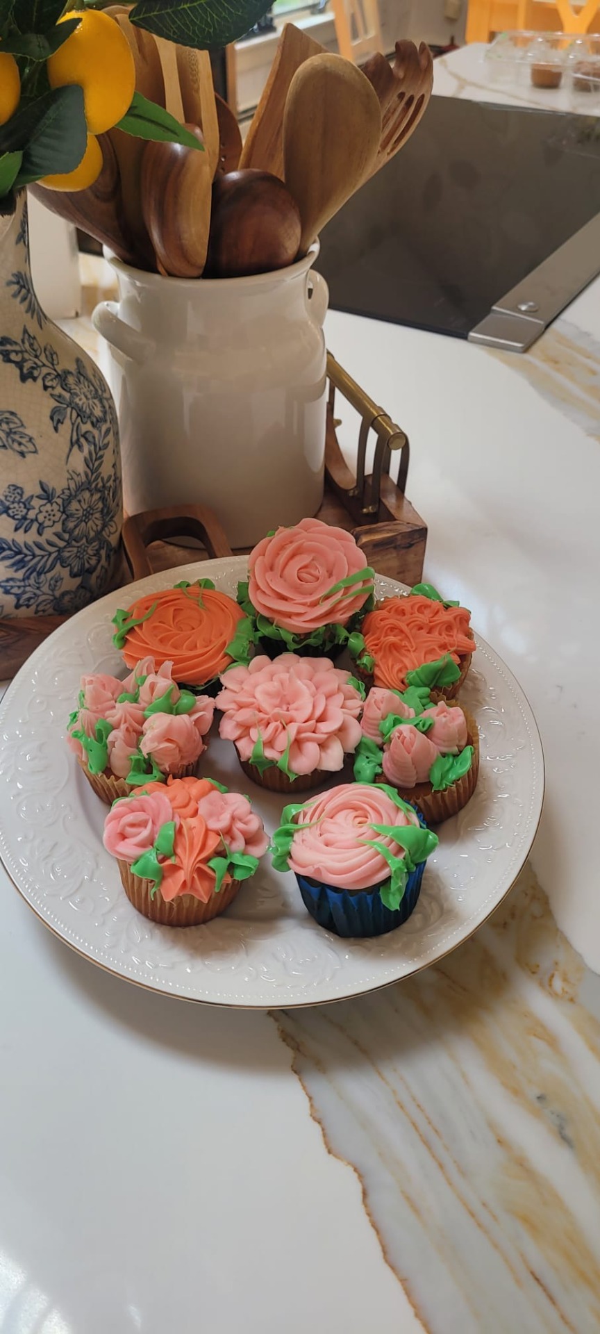 Beautiful Flower Cupcakes1