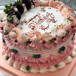 Strawberry Cookies & Cream Dream Cake